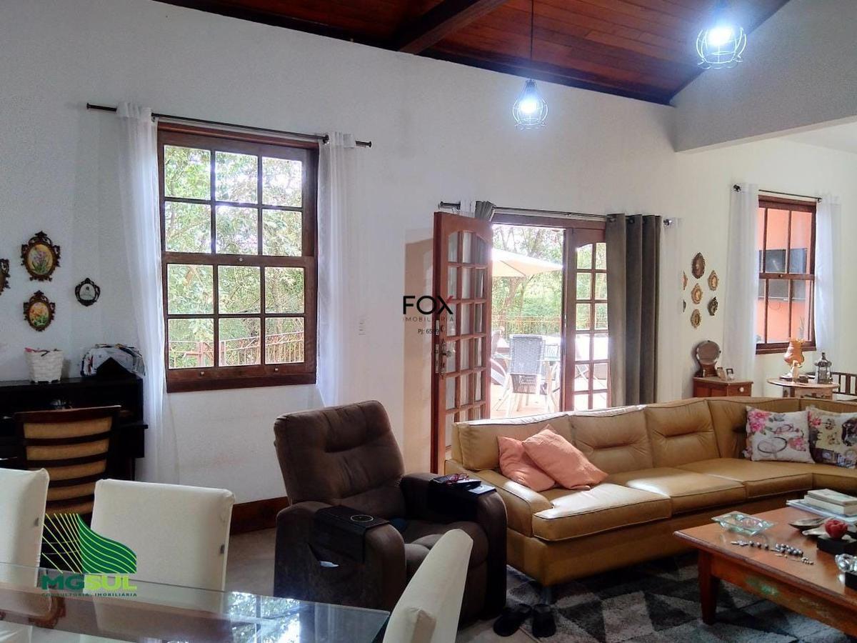 Casa, Condomínio Jardins, 5 Quartos, 4 Vagas, 3 Suítes
