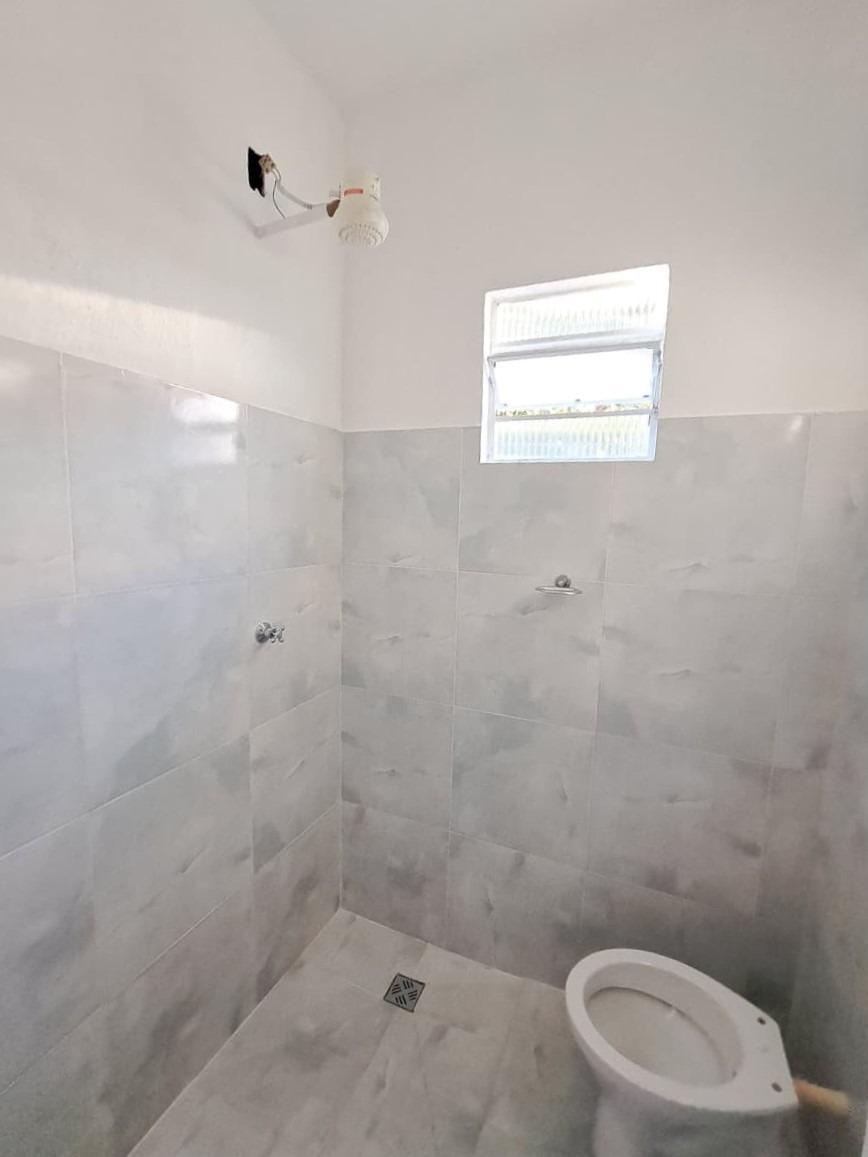 Casa, Centro, 2 Quartos, 0 Vaga