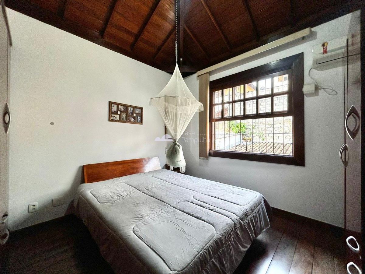 Casa, Paquetá, 4 Quartos, 2 Vagas, 1 Suíte