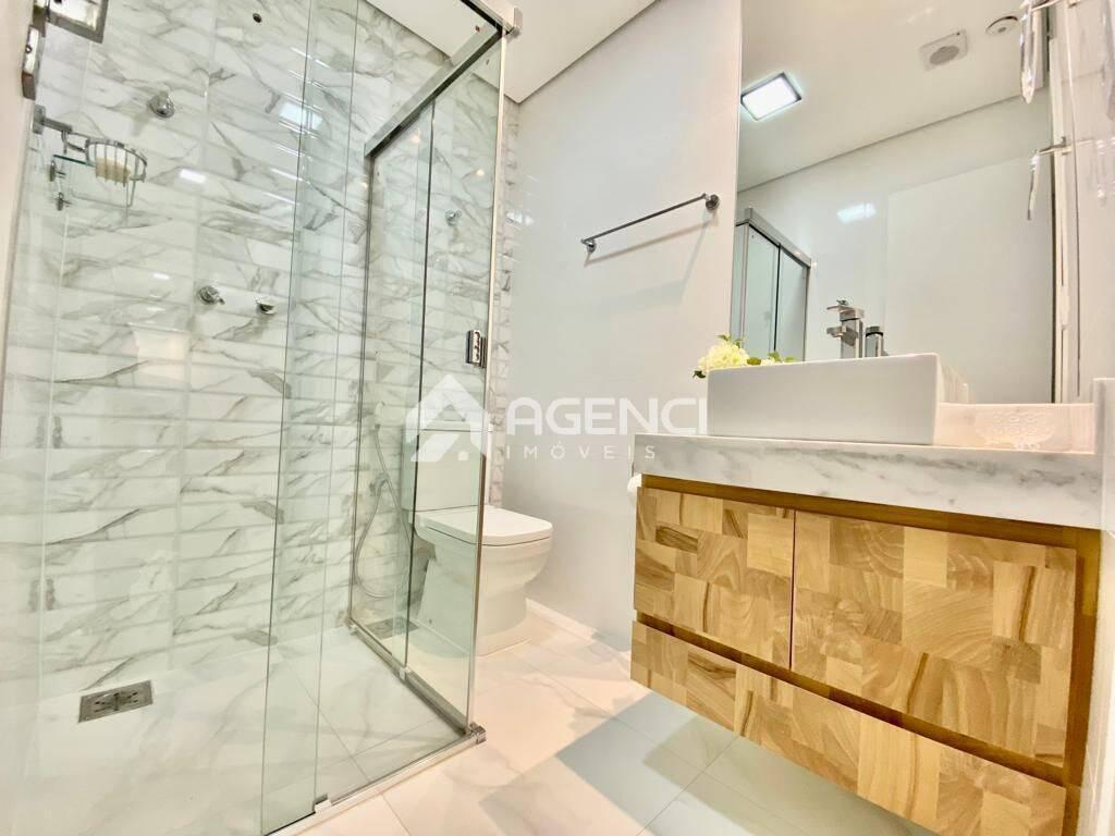 Apartamento, Cabral, 4 Quartos, 0 Vaga, 2 Suítes