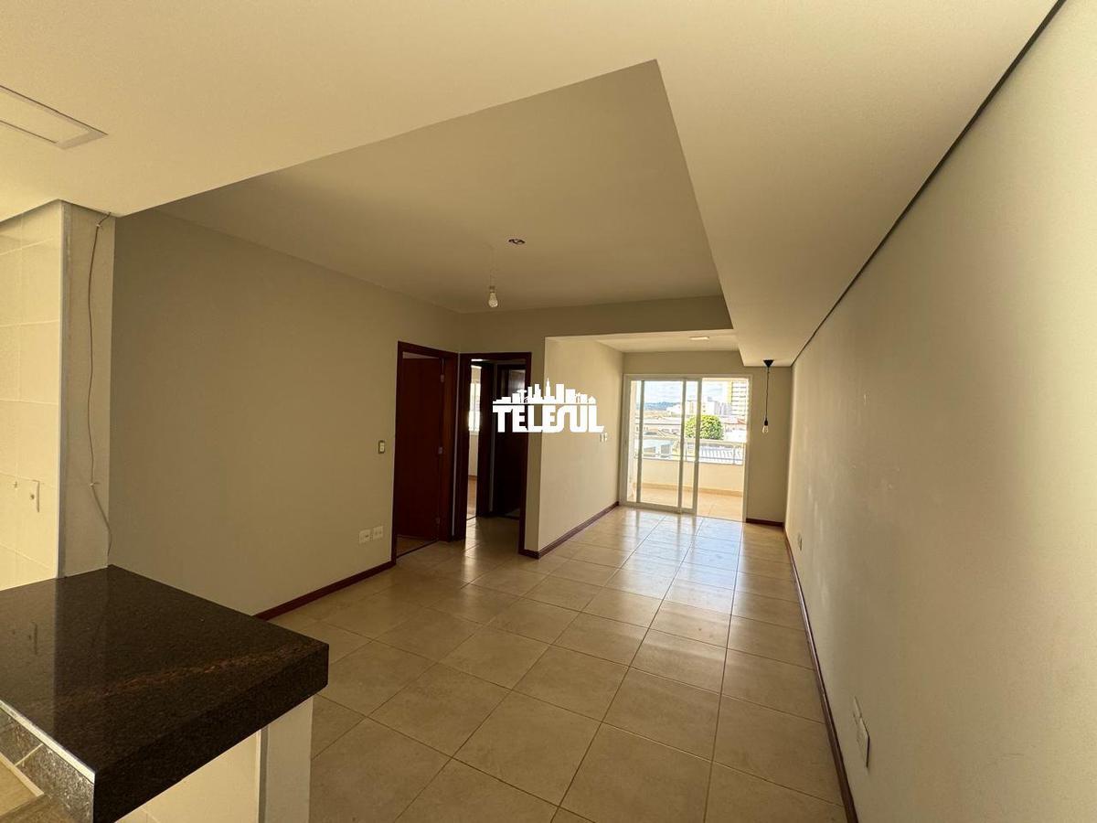 Apartamento, Centro, 2 Quartos, 2 Vagas, 1 Suíte