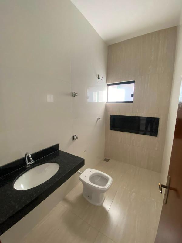 Casa, Montreal, 3 Quartos, 2 Vagas, 1 Suíte