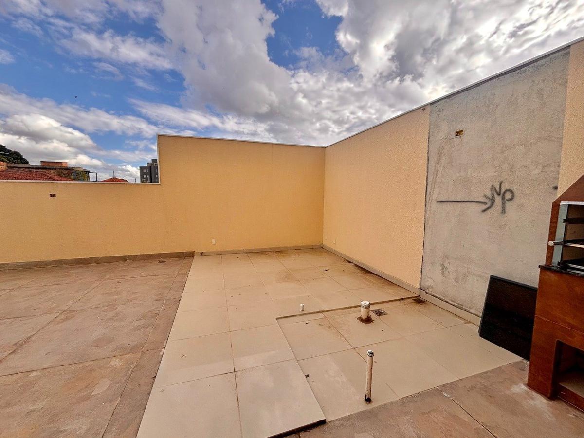 Apartamento, Serrano, 2 Quartos, 1 Vaga