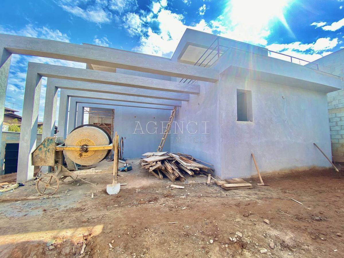 Casa, Vale do Sol, 2 Quartos, 0 Vaga, 1 Suíte