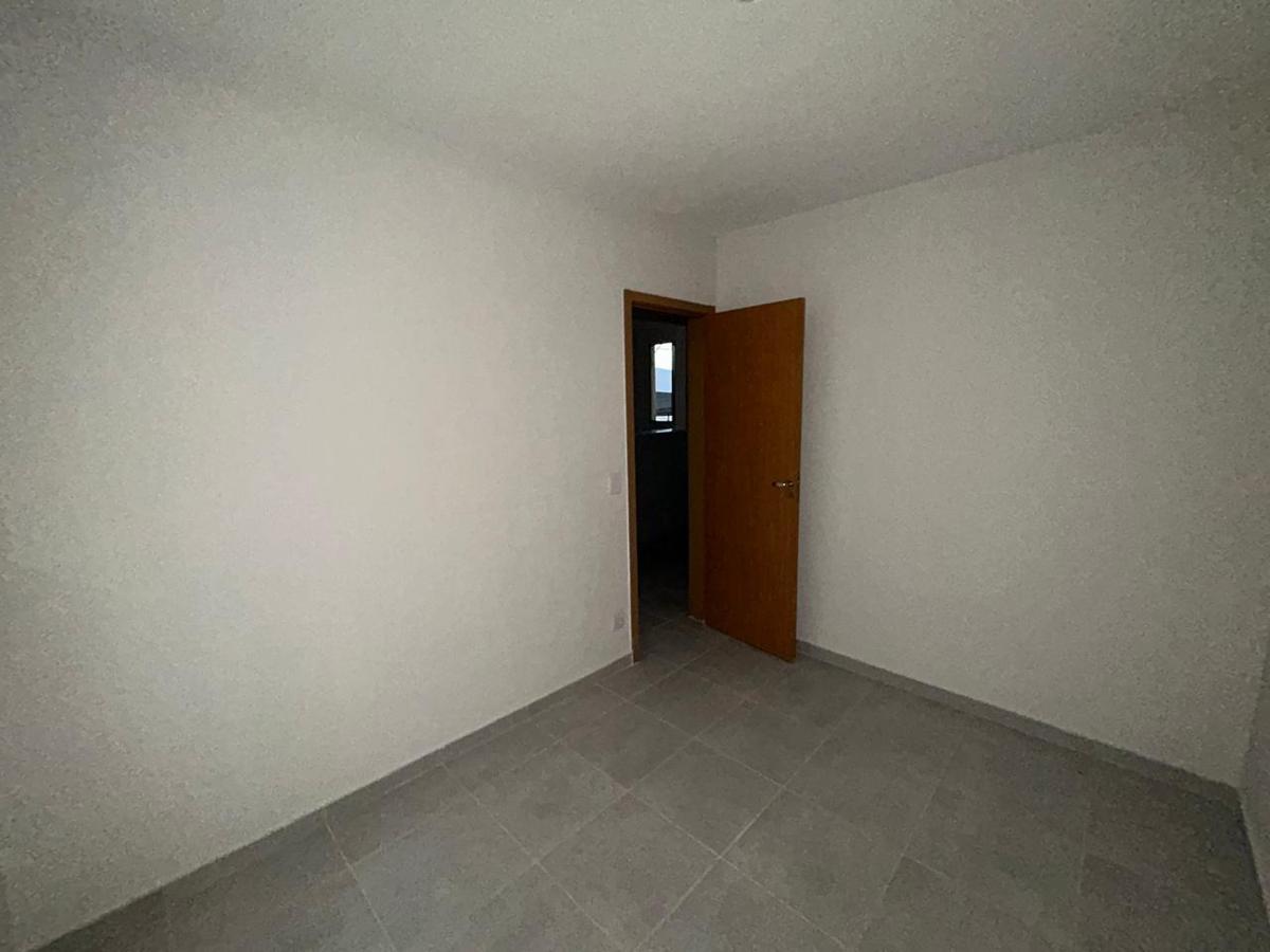Apartamento, Vila Cristina, 2 Quartos, 1 Vaga