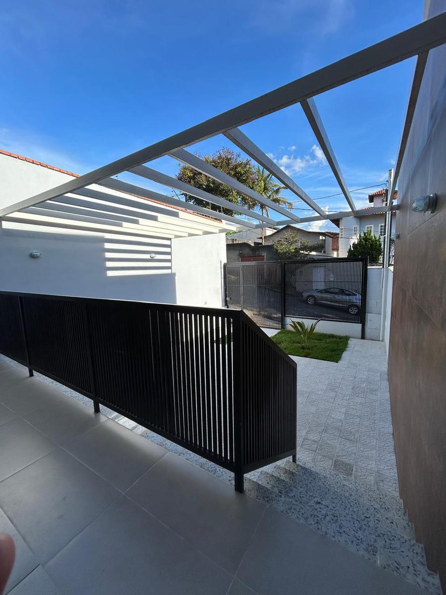 Casa, Nova Vista, 3 Quartos, 4 Vagas, 1 Suíte