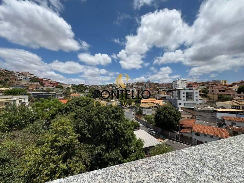 Cobertura, Concórdia, 2 Quartos, 2 Vagas, 1 Suíte