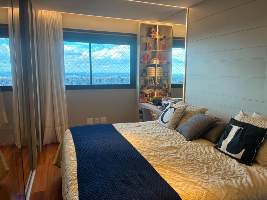 Apartamento, Sion, 4 Quartos, 3 Vagas, 2 Suítes