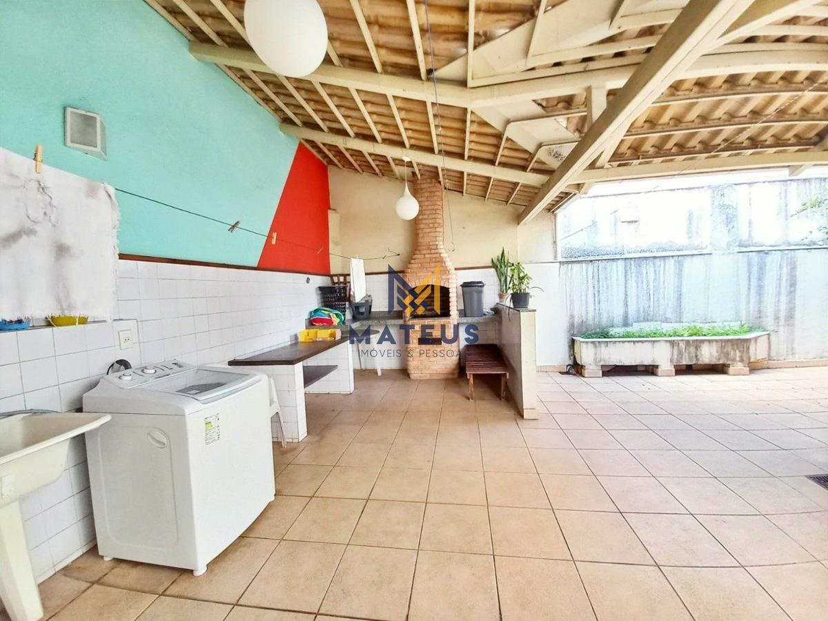 Casa, Carlos Prates, 6 Quartos, 2 Vagas, 2 Suítes