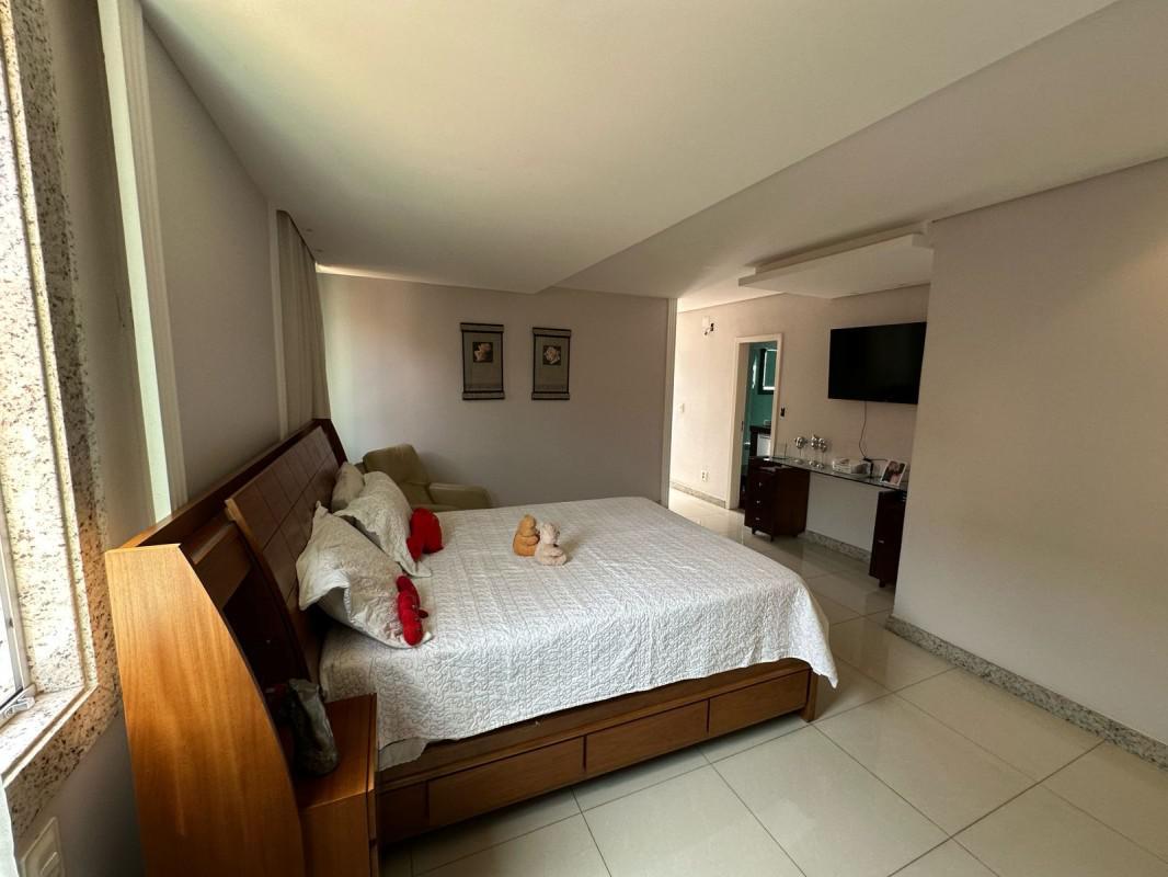 Casa, Serrano, 6 Quartos, 8 Vagas, 3 Suítes