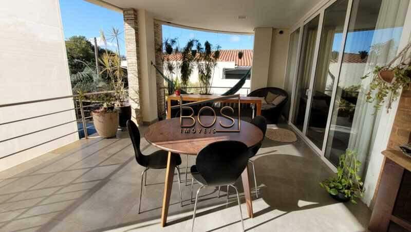 Casa, Santa Lúcia, 4 Quartos, 5 Vagas, 3 Suítes