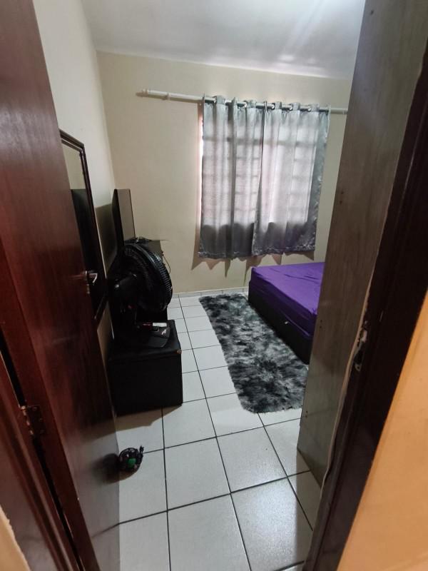 Casa, Laranjeiras, 2 Quartos, 1 Vaga