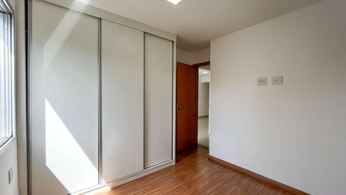 Apartamento, Serra, 2 Quartos, 2 Vagas, 1 Suíte