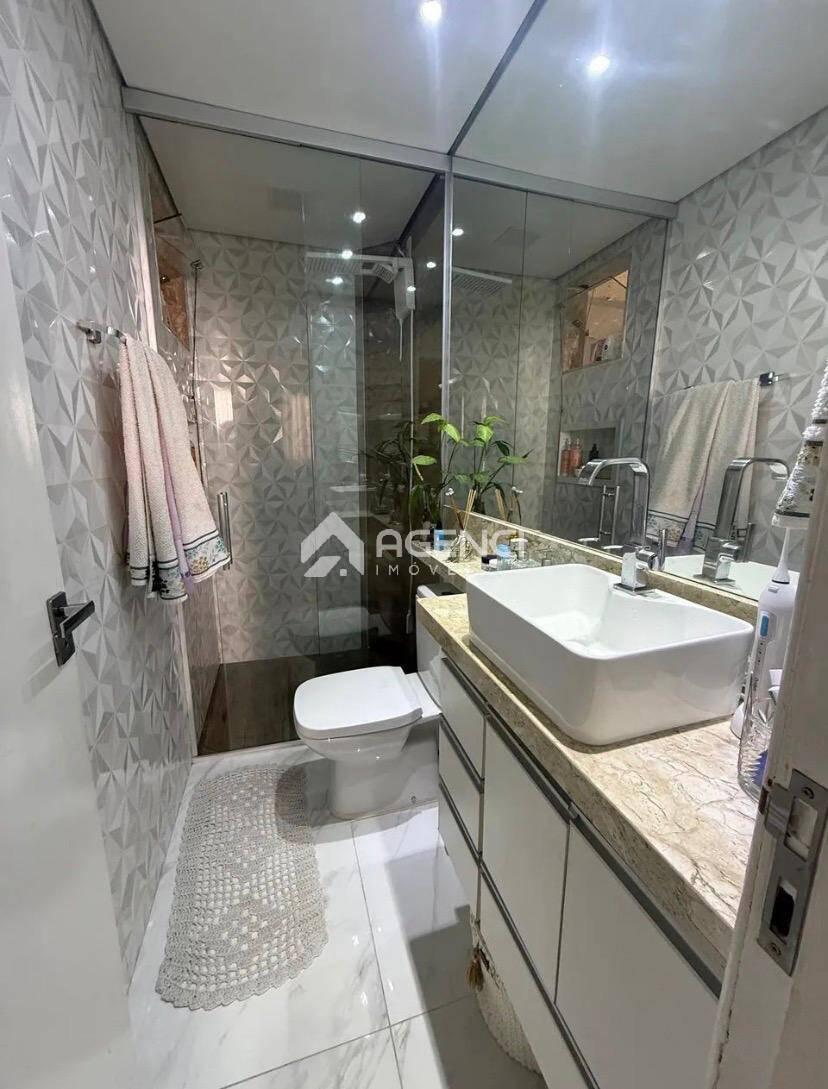 Apartamento, Darcy Vargas, 3 Quartos, 0 Vaga, 0 Suíte