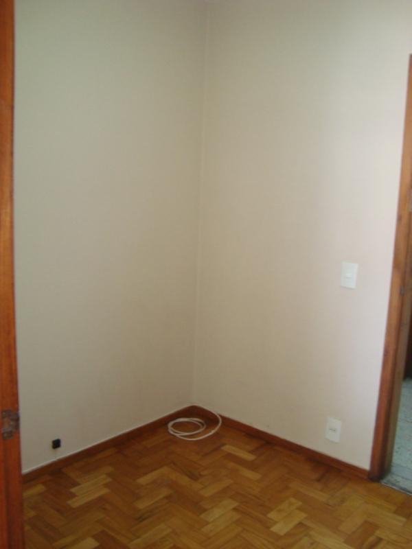 Sala, Centro, 1 Quarto, 0 Vaga
