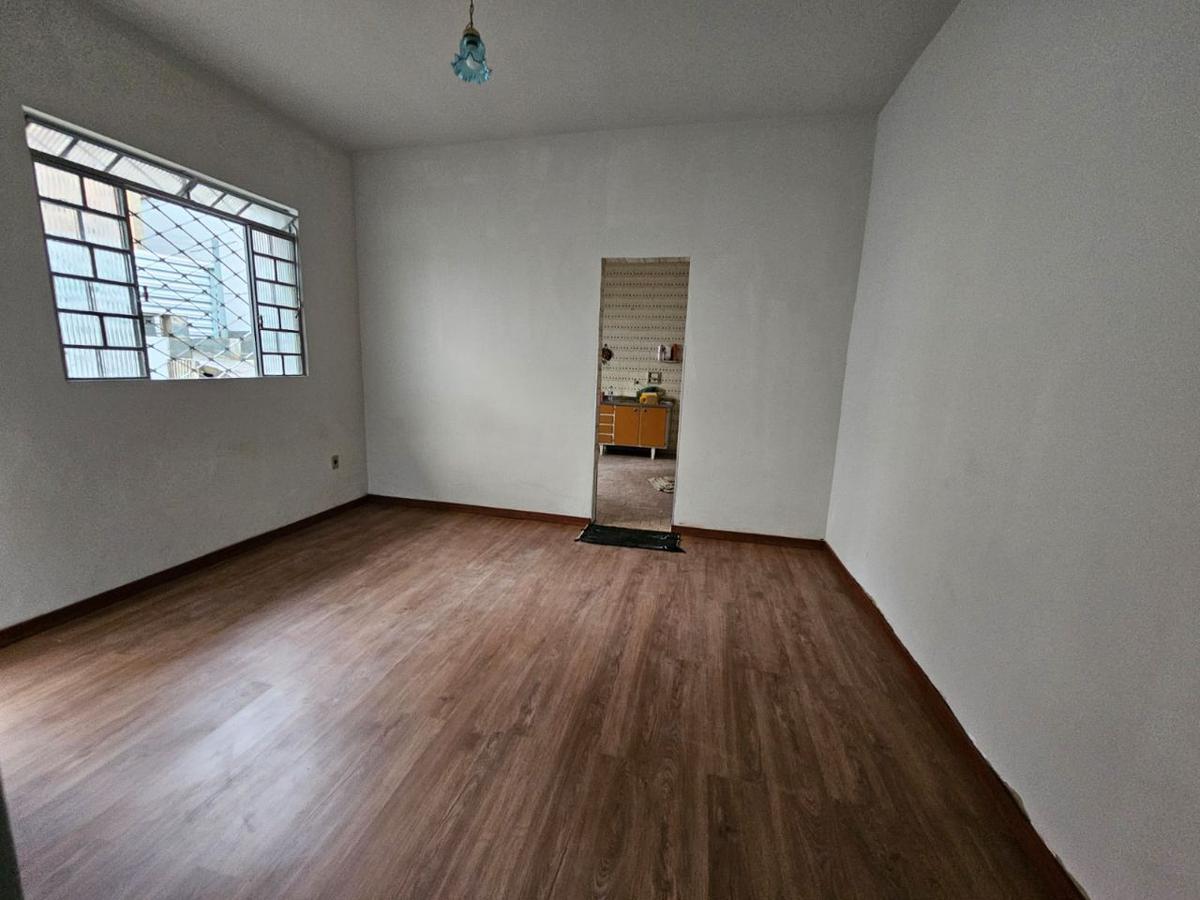 Casa, Santa Inês, 1 Quarto, 0 Vaga