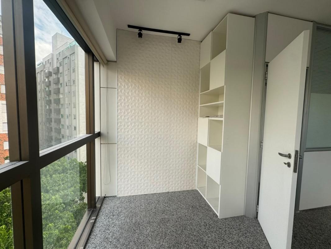 Sala, Savassi, 0 Quarto, 2 Vagas