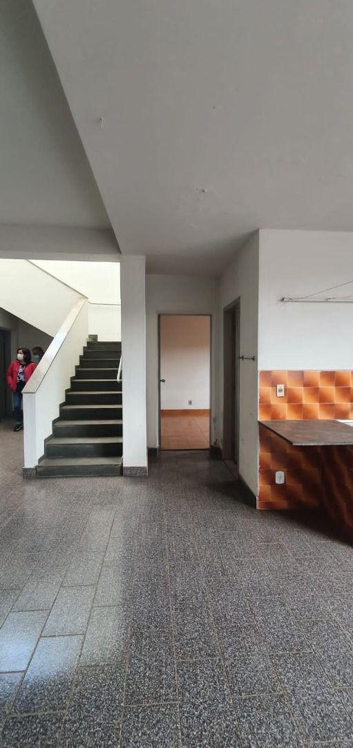 Casa, Bom Pastor, 5 Quartos, 32 Vagas, 1 Suíte