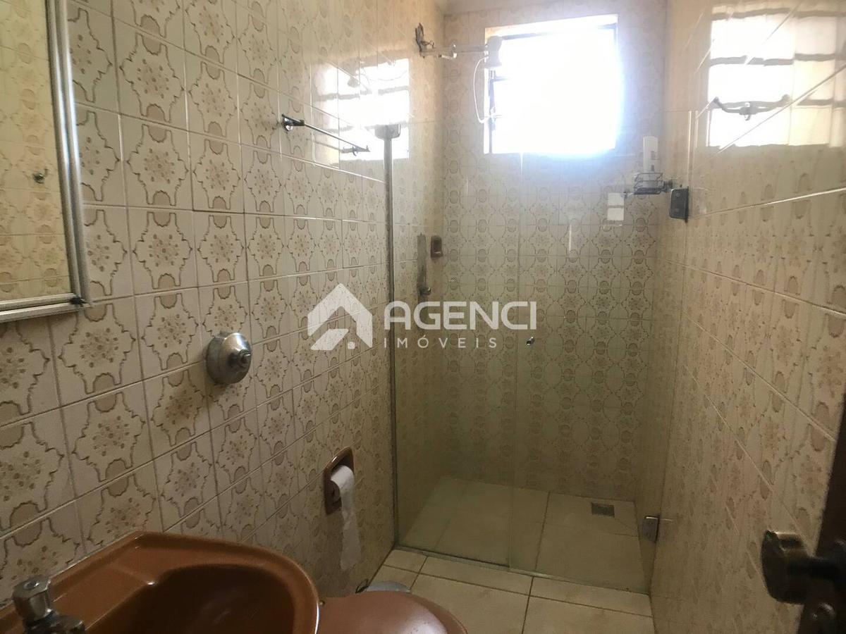 Casa, Santa Maria, 3 Quartos, 0 Vaga, 1 Suíte