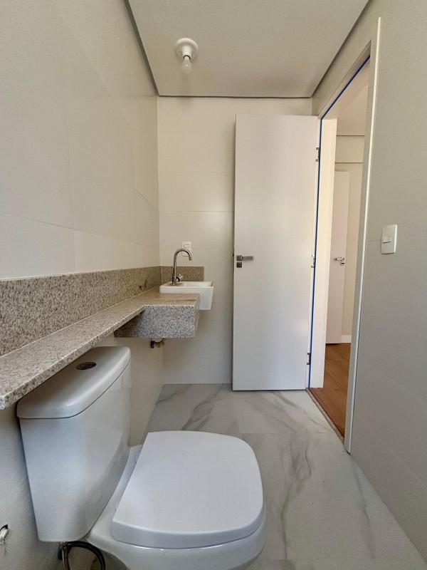 Apartamento, Sagrada Família, 3 Quartos, 2 Vagas, 1 Suíte