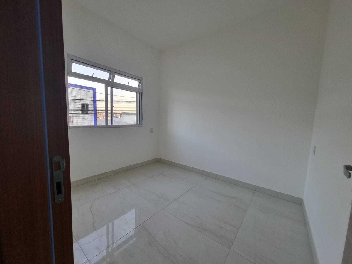 Cobertura, Jardim Industrial, 3 Quartos, 2 Vagas, 1 Suíte