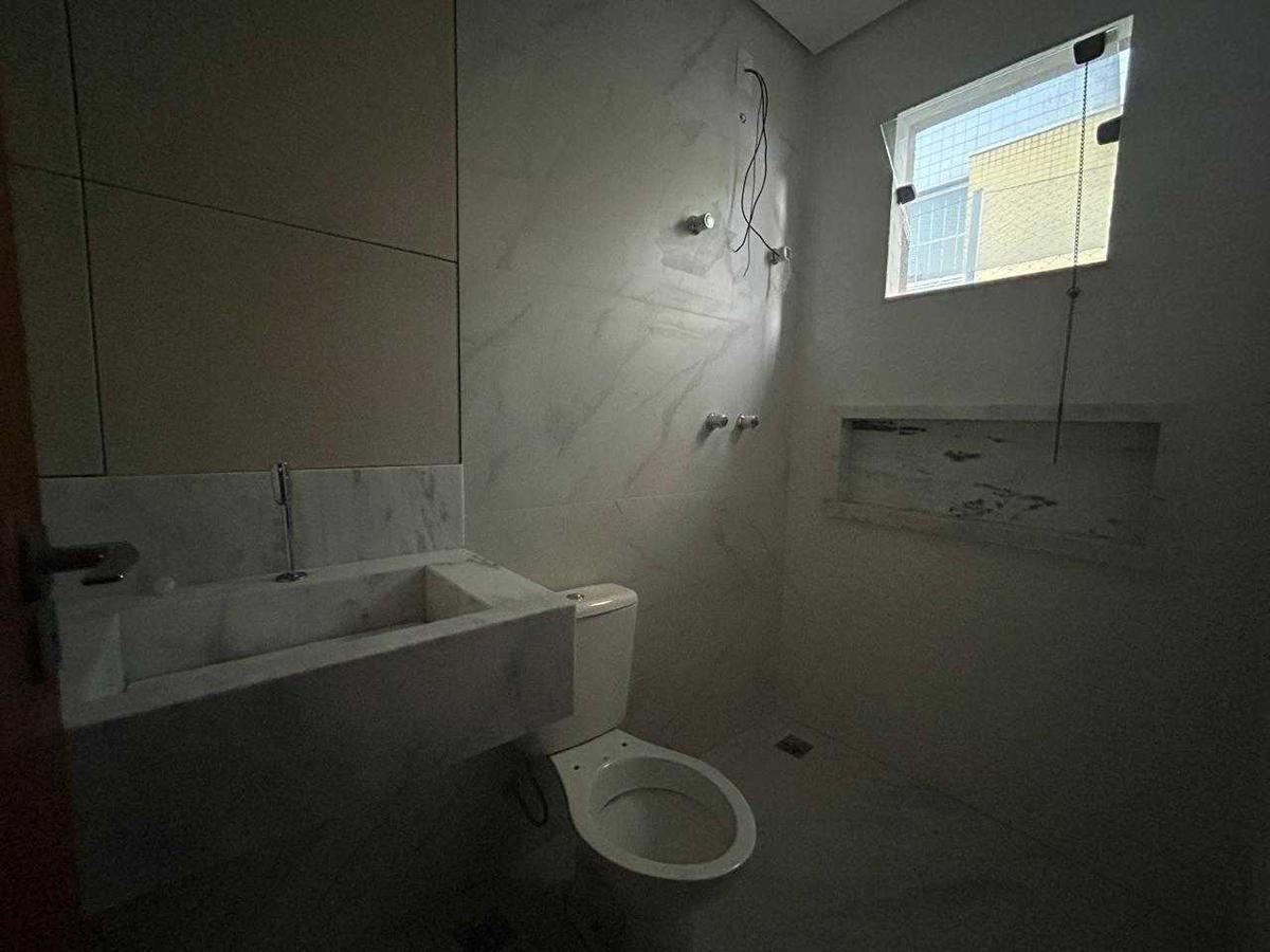 Casa, Planalto, 3 Quartos, 3 Vagas, 3 Suítes