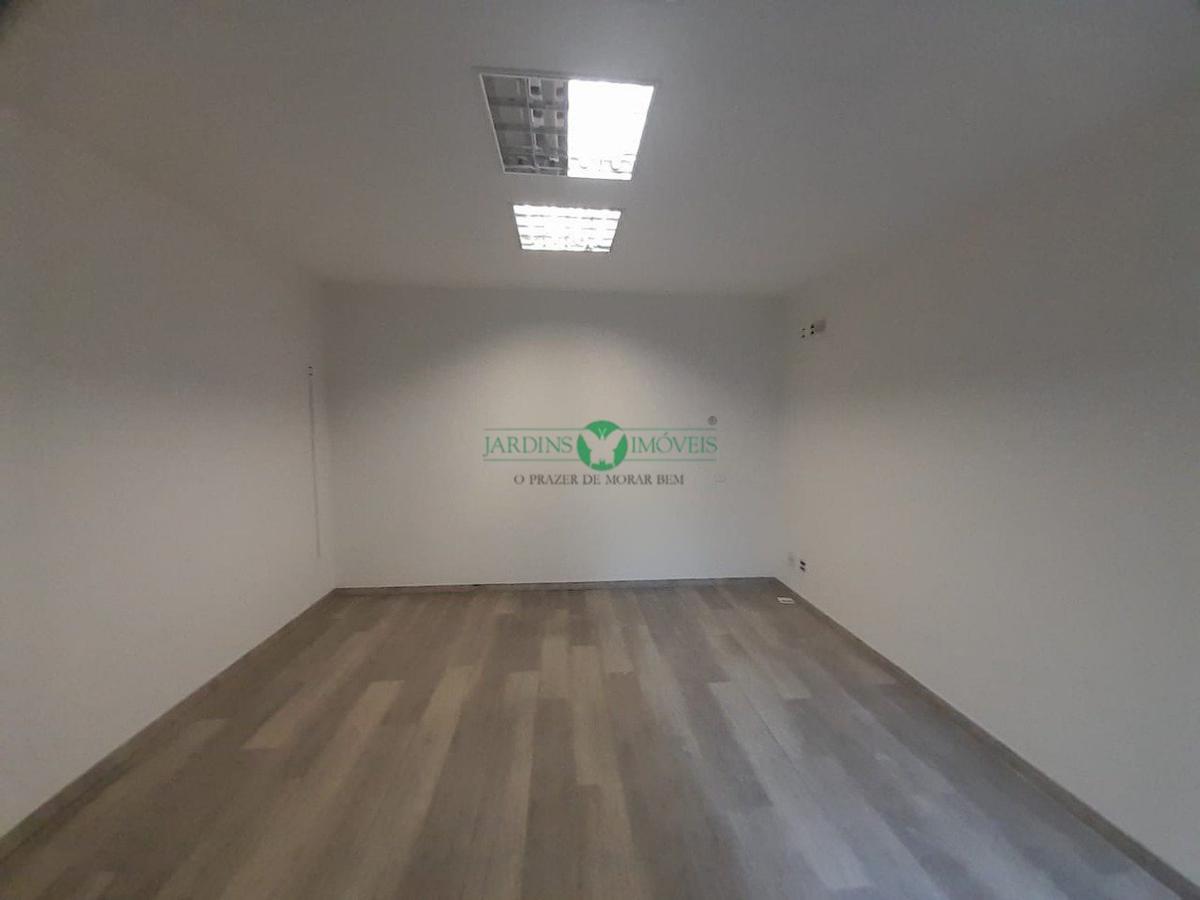 Galpão, Floresta, 0 Quarto, 2 Vagas