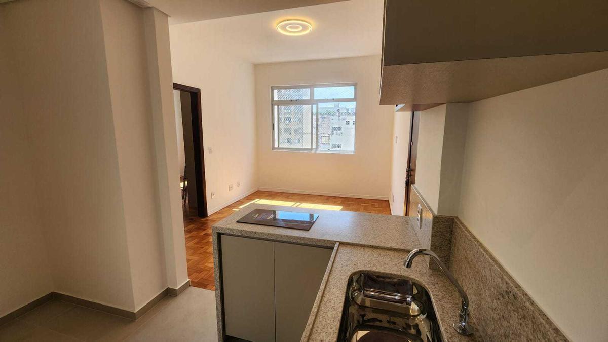 Apartamento, Centro, 1 Quarto, 0 Vaga, 1 Suíte