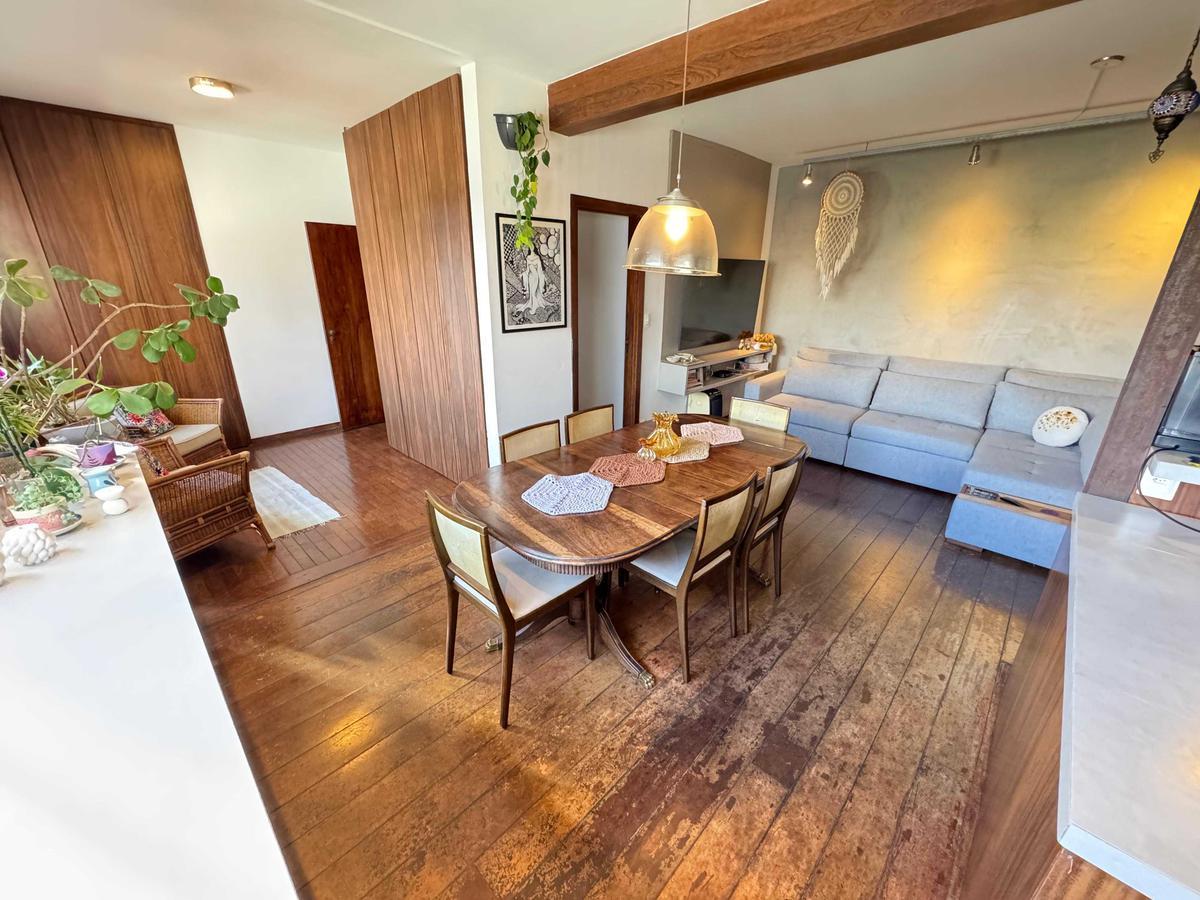 Apartamento, Sagrada Família, 3 Quartos, 1 Vaga, 1 Suíte