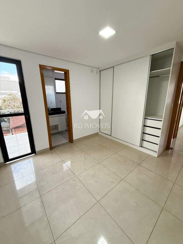 Cobertura, Barreiro, 3 Quartos, 2 Vagas, 2 Suítes