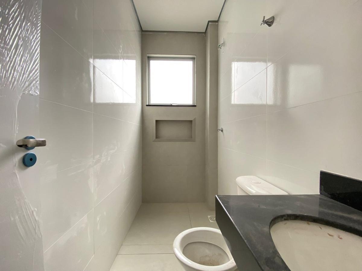 Casa, Vale das Orquídeas, 3 Quartos, 2 Vagas, 1 Suíte