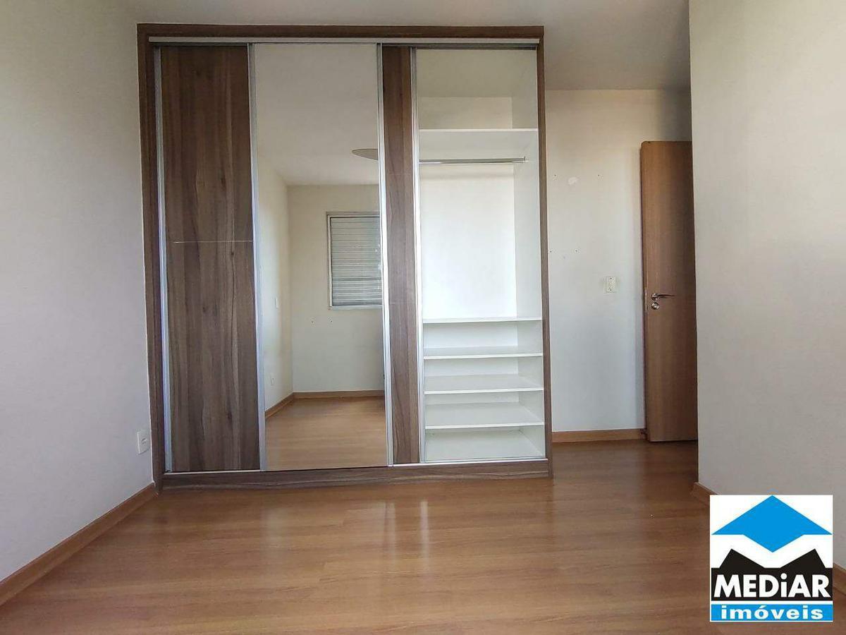 Apartamento, Floresta, 2 Quartos, 2 Vagas, 1 Suíte