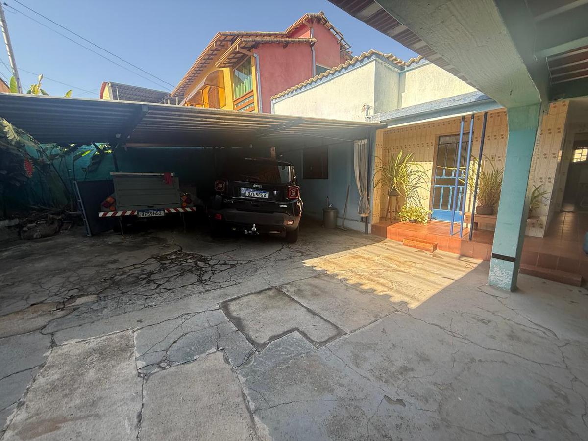 Casa, Santa Cruz, 3 Quartos, 3 Vagas, 1 Suíte