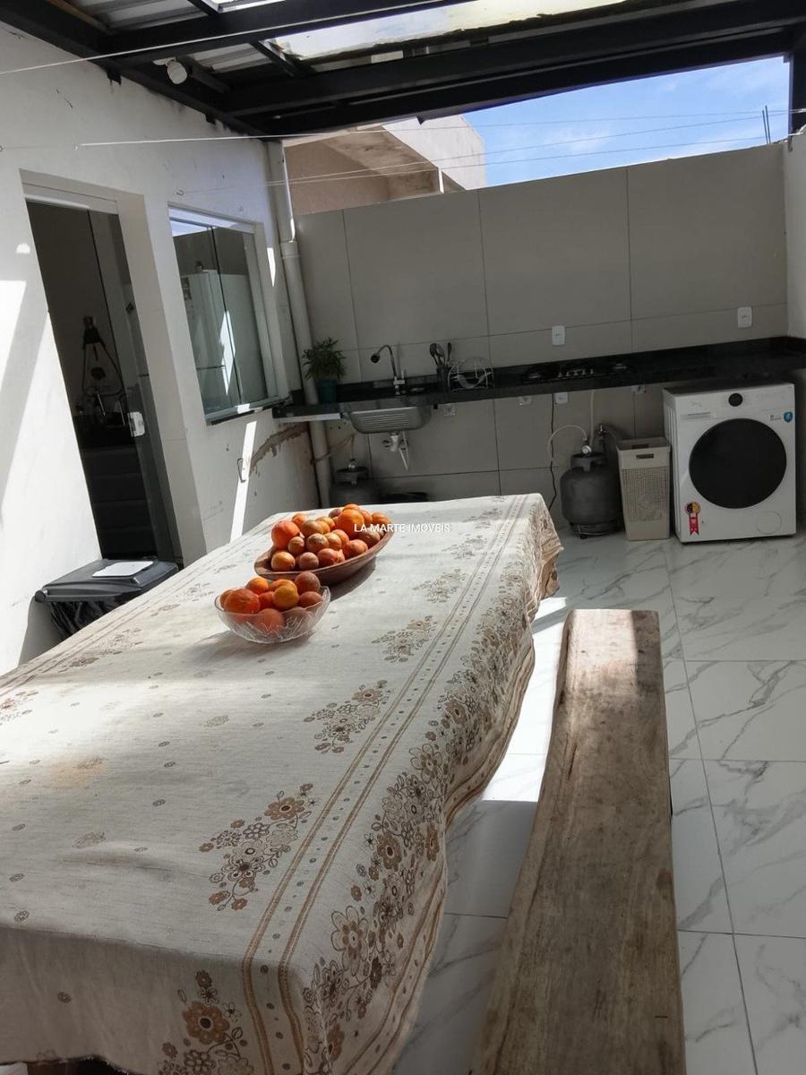Casa, Marimbá, 2 Quartos, 4 Vagas, 1 Suíte
