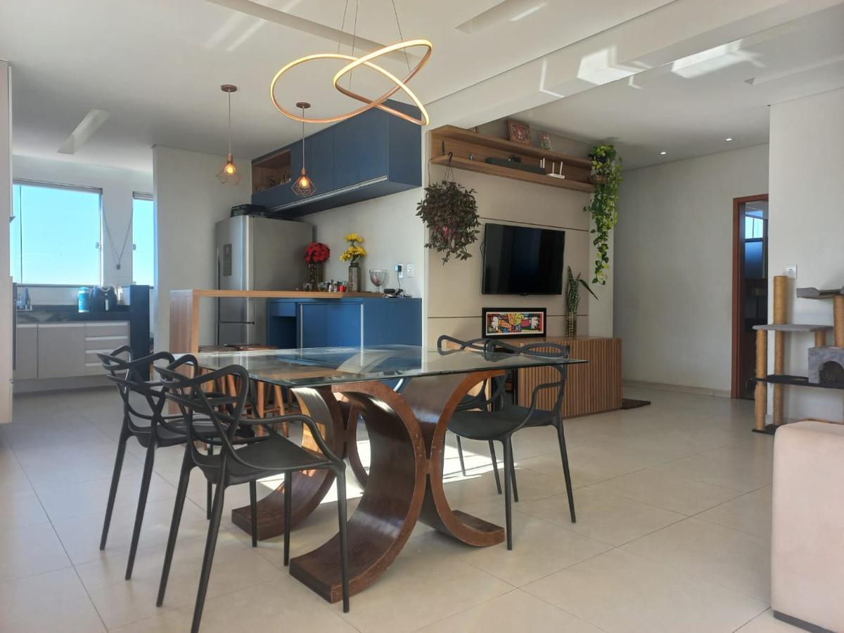 Casa, Chácara Cotia, 3 Quartos, 3 Vagas, 1 Suíte