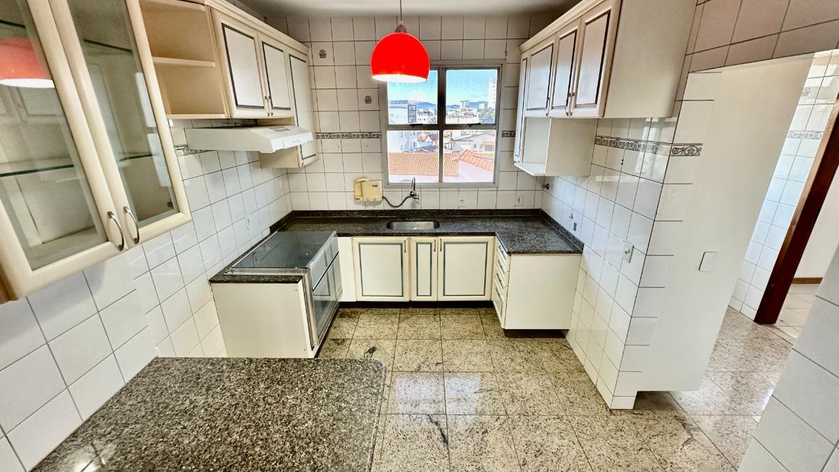 Apartamento, Itapoã, 3 Quartos, 2 Vagas, 2 Suítes