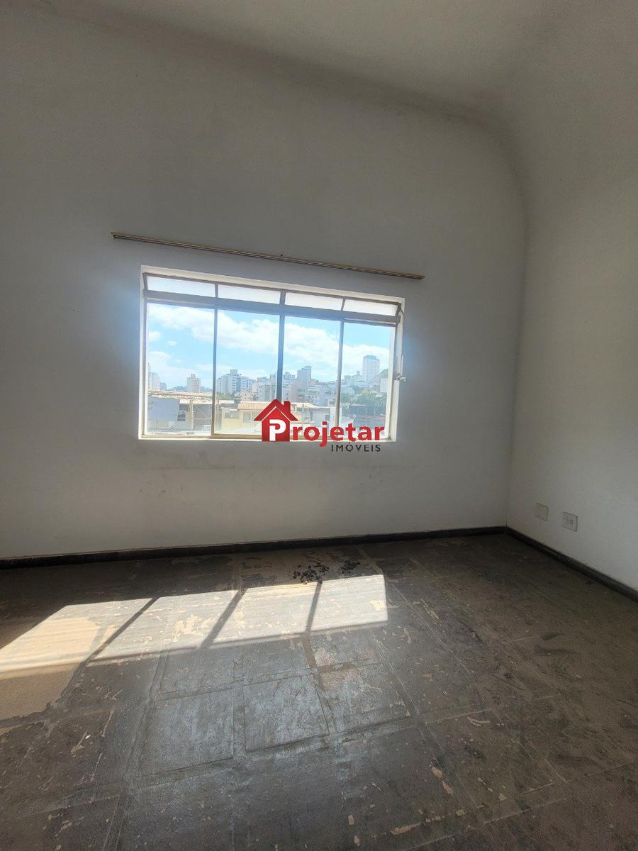 Galpão, Nova Floresta, 0 Quarto, 20 Vagas