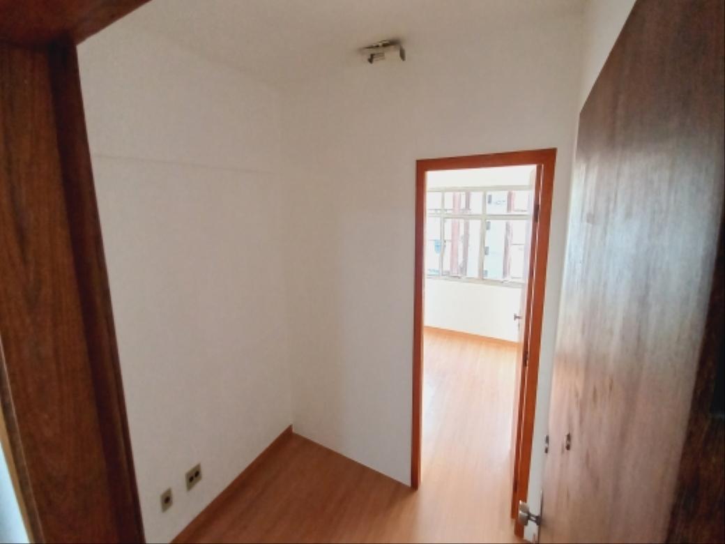 Sala, Funcionários, 0 Quarto, 0 Vaga