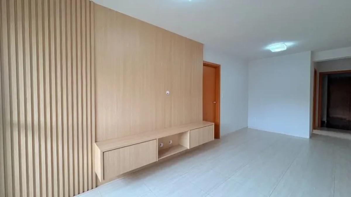 Apartamento, Sagrada Família, 3 Quartos, 2 Vagas, 1 Suíte