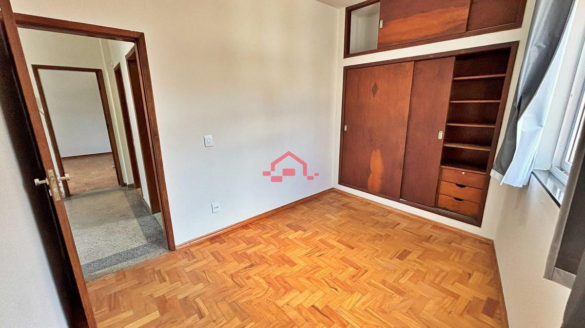 Apartamento, Carlos Prates, 2 Quartos, 1 Vaga