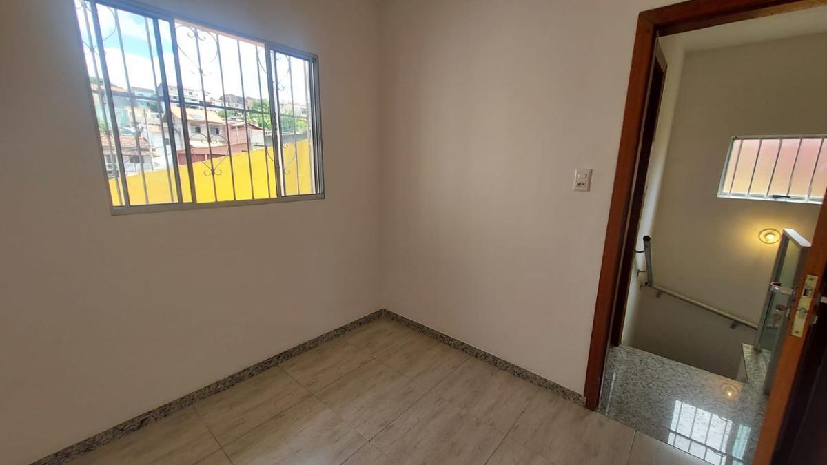 Casa, Ribeiro de Abreu, 3 Quartos, 5 Vagas