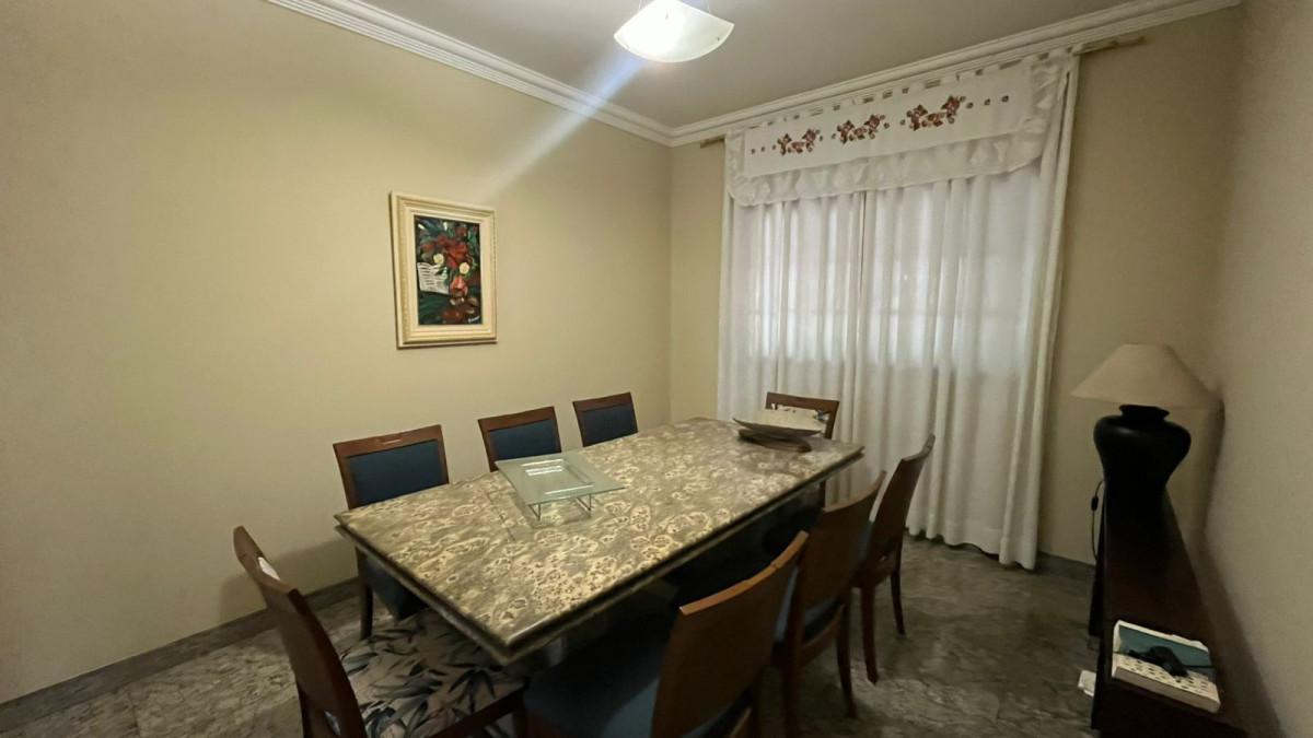 Casa, Jardim Riacho das Pedras, 4 Quartos, 4 Vagas, 1 Suíte