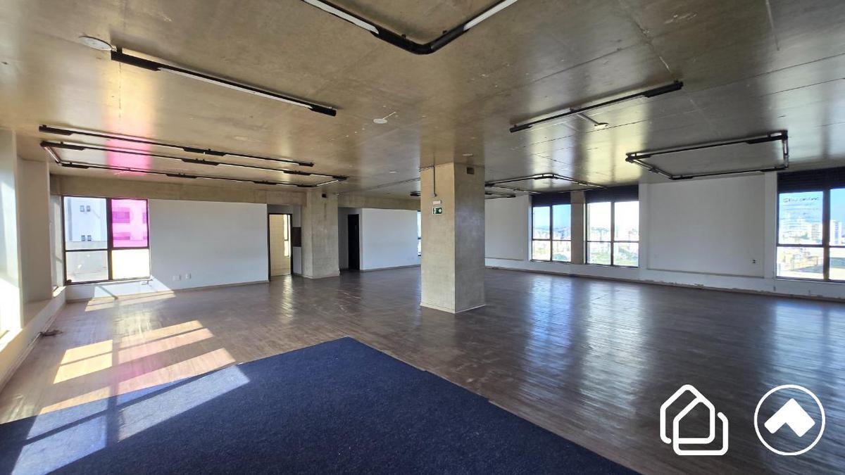 Sala, Estoril
