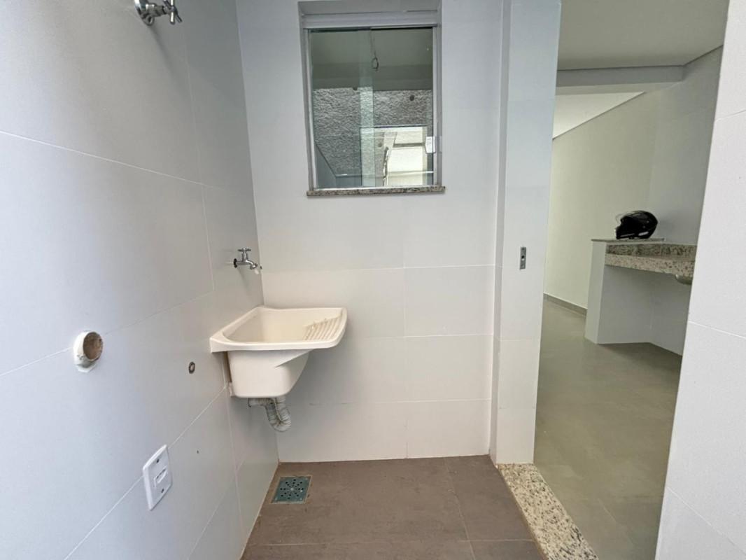 Casa, Planalto, 3 Quartos, 1 Vaga, 2 Suítes