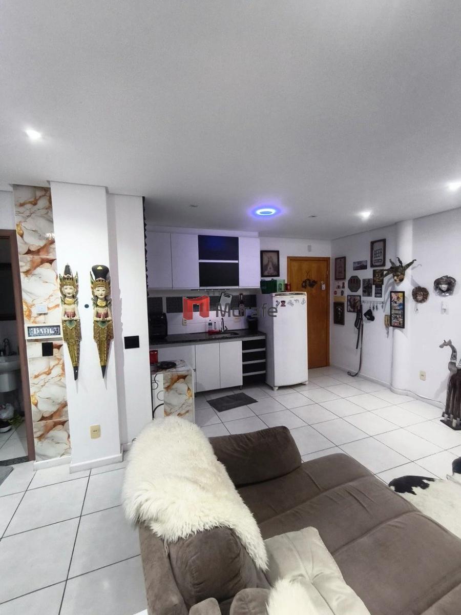Apartamento, Centro, 2 Quartos, 0 Vaga