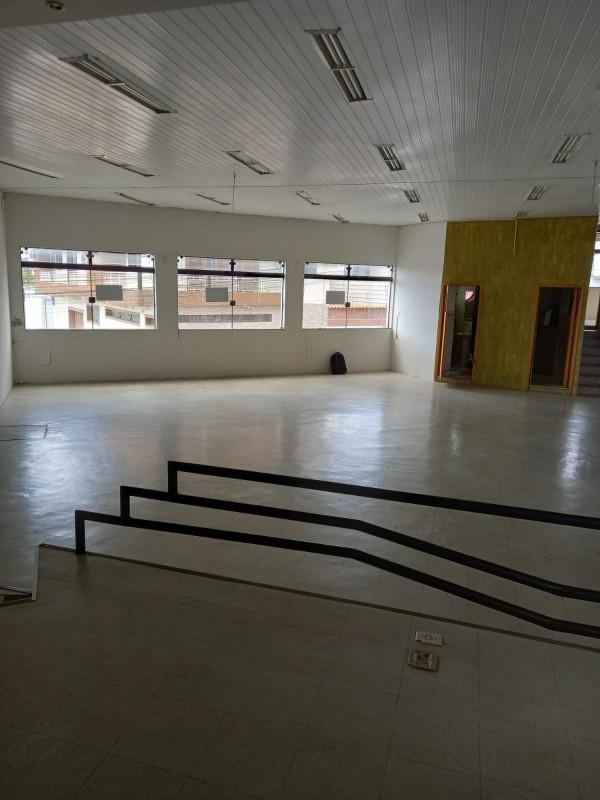 Andar, Vila Santa Cruz, 0 Quarto, 0 Vaga