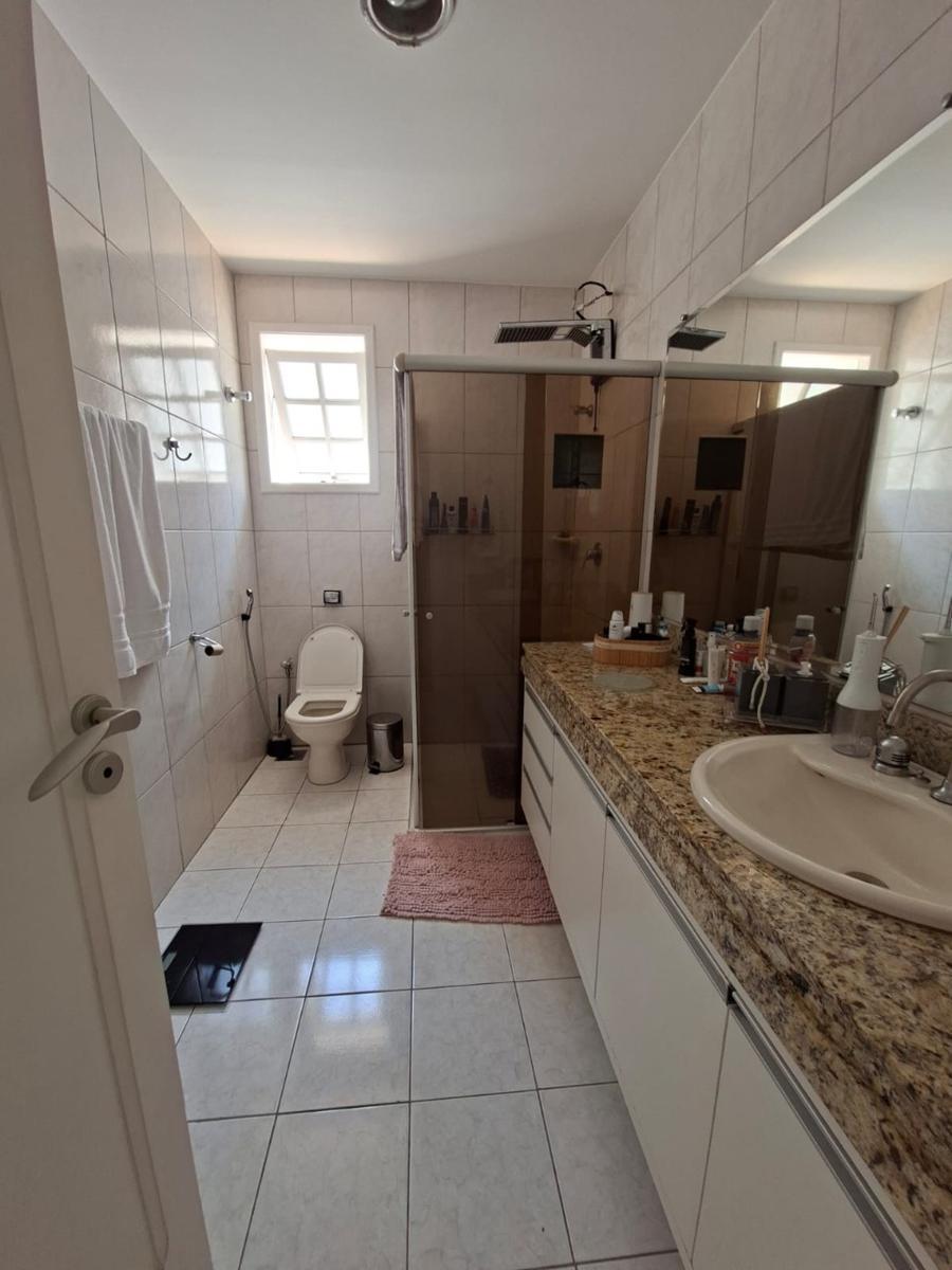 Casa, Colégio Batista, 4 Quartos, 1 Vaga, 2 Suítes