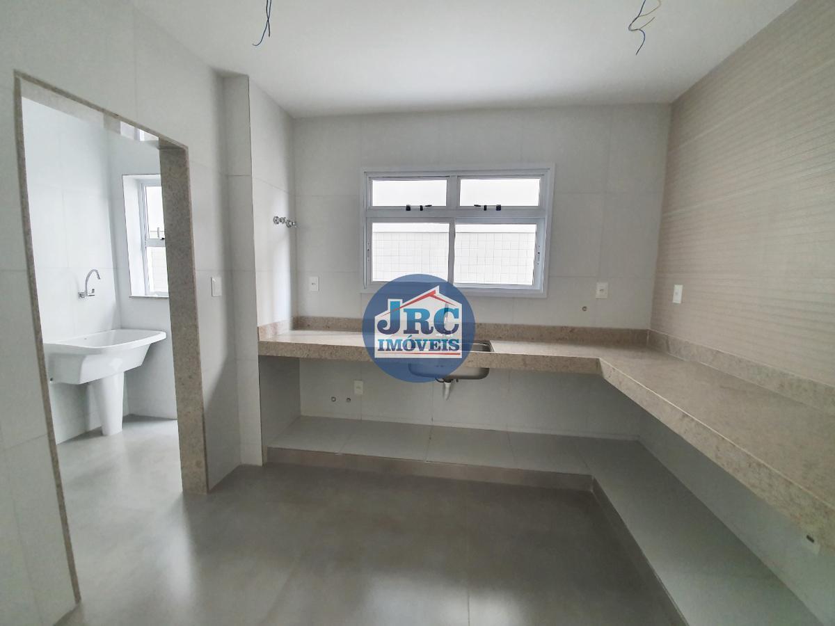 Apartamento, Nova Suíssa, 4 Quartos, 2 Vagas, 2 Suítes
