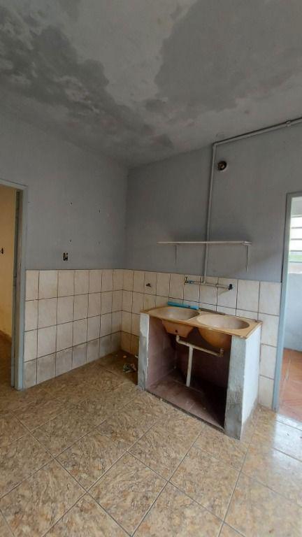 Casa, Siderúrgica, 3 Quartos, 0 Vaga