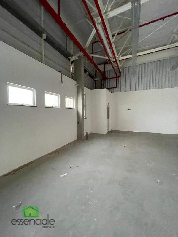 Galpão, Cincão, 0 Quarto, 0 Vaga